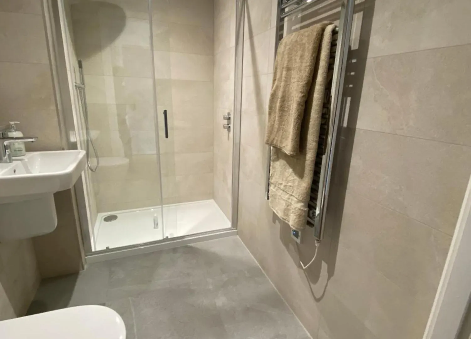 Beautiful Penthouse In Bristol - New Apartment